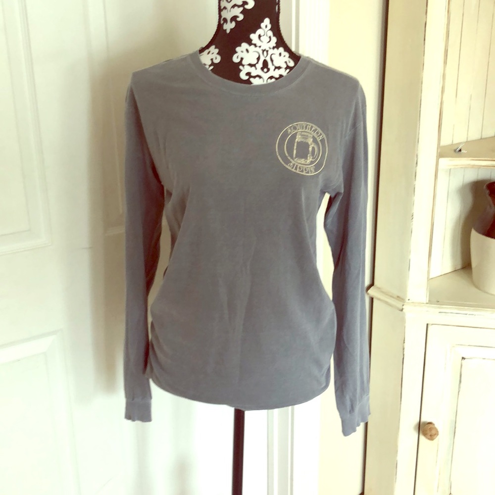 Long sleeve tee